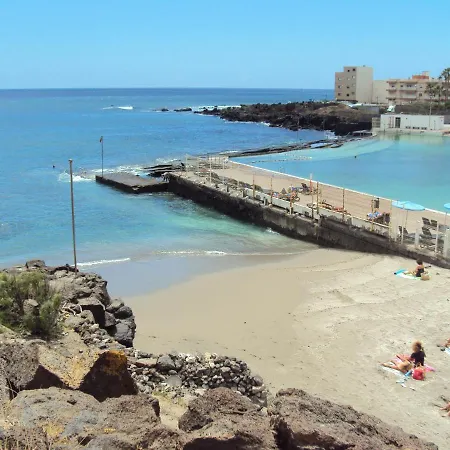 Tenerife South Apartment شقة