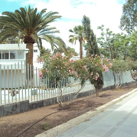 Tenerife South Apartment *